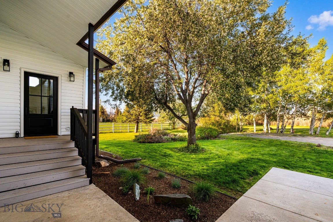 7849 Cottonwood Road