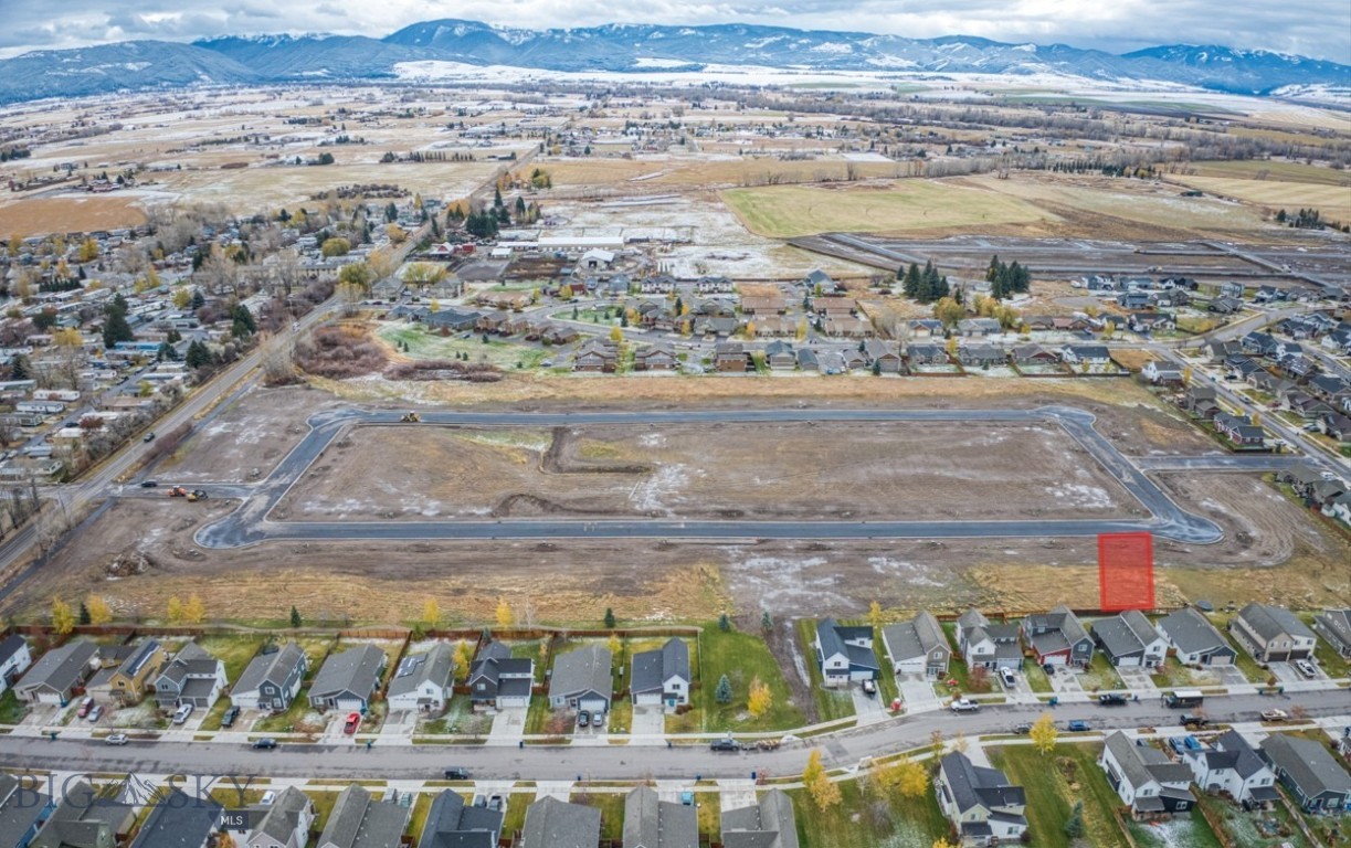 TBD Cloudfield (Lot 5) Circle