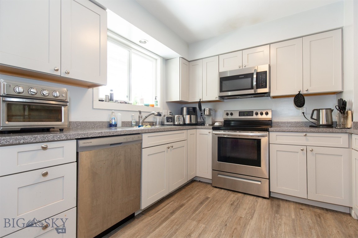 504 & 506 N 19th Avenue