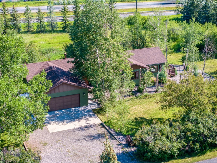 8799 Huffman Lane