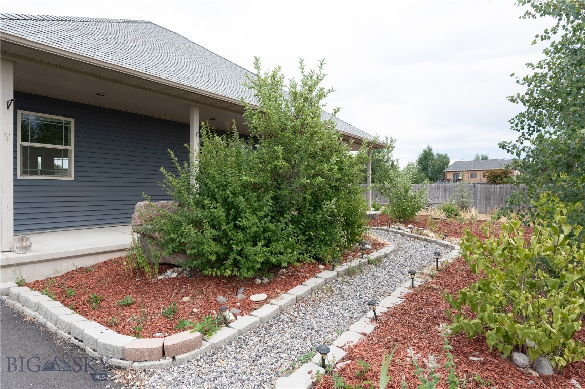 396 Buckskin Road