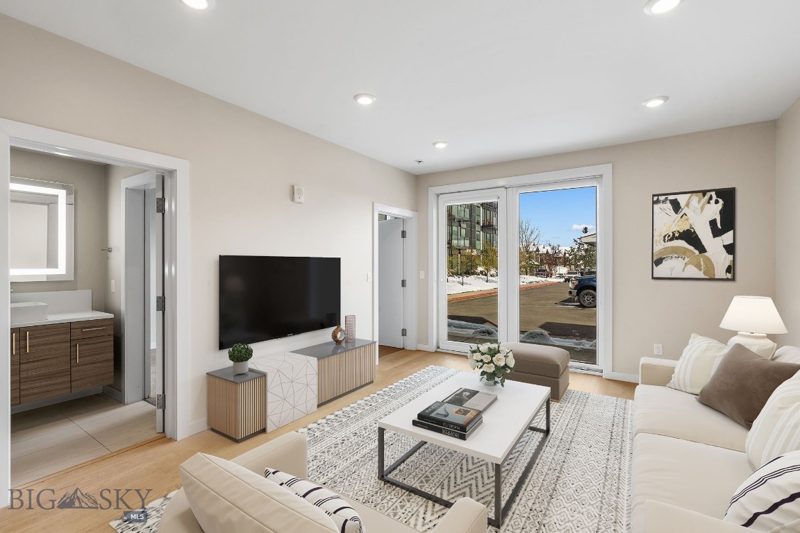 476 Enterprise Boulevard 114