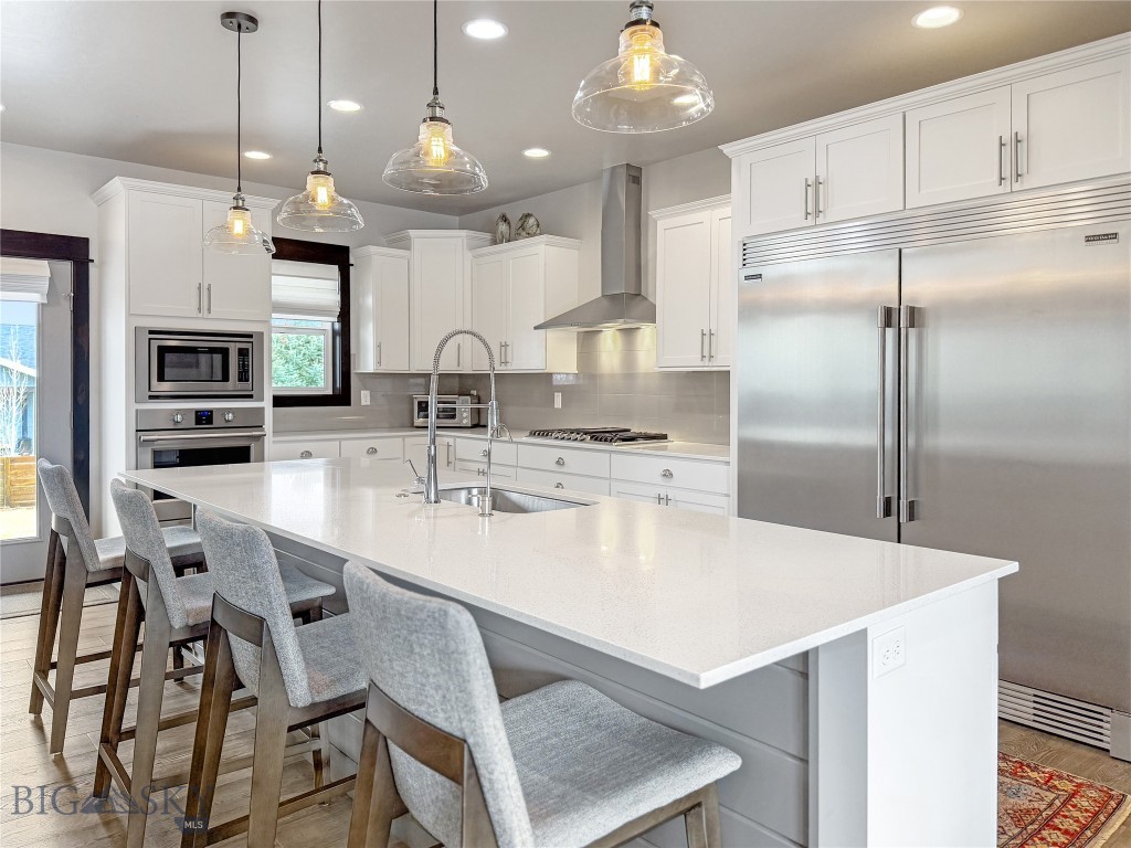 4117 Moonstone Drive