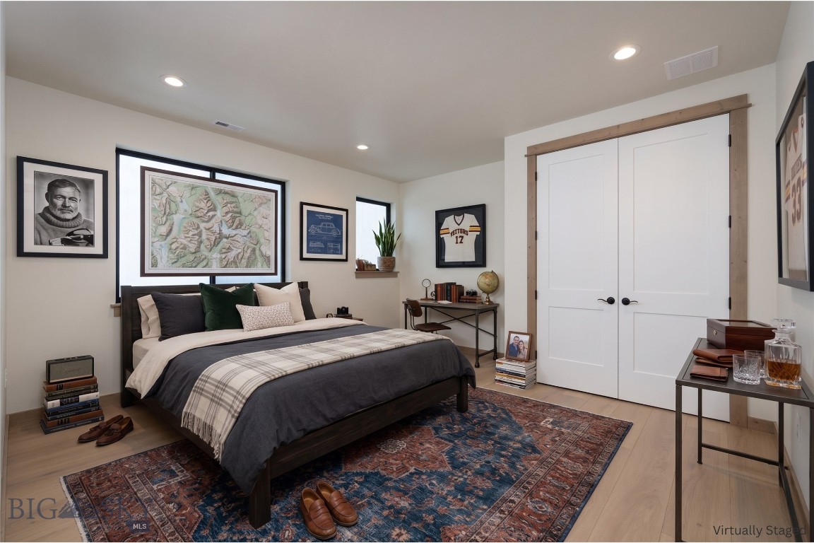 2501 Fremont Street