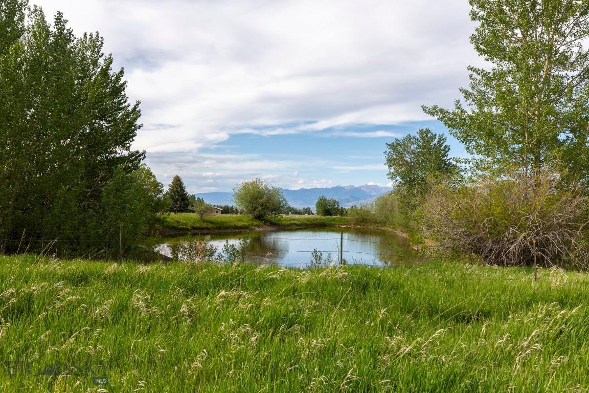 Lot 7 Maya Way