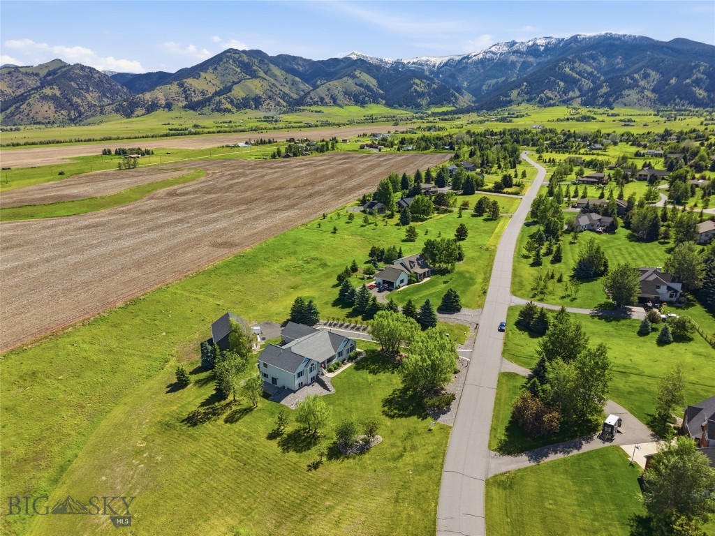 749 Summer Ridge Road