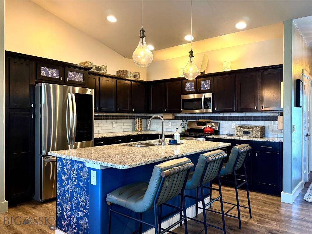 2954 Westwind Way