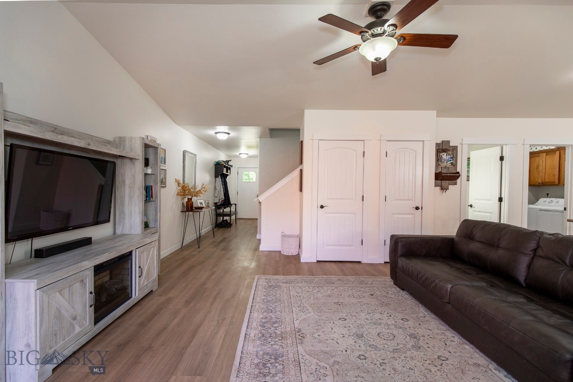 120 Tailfeather Lane C