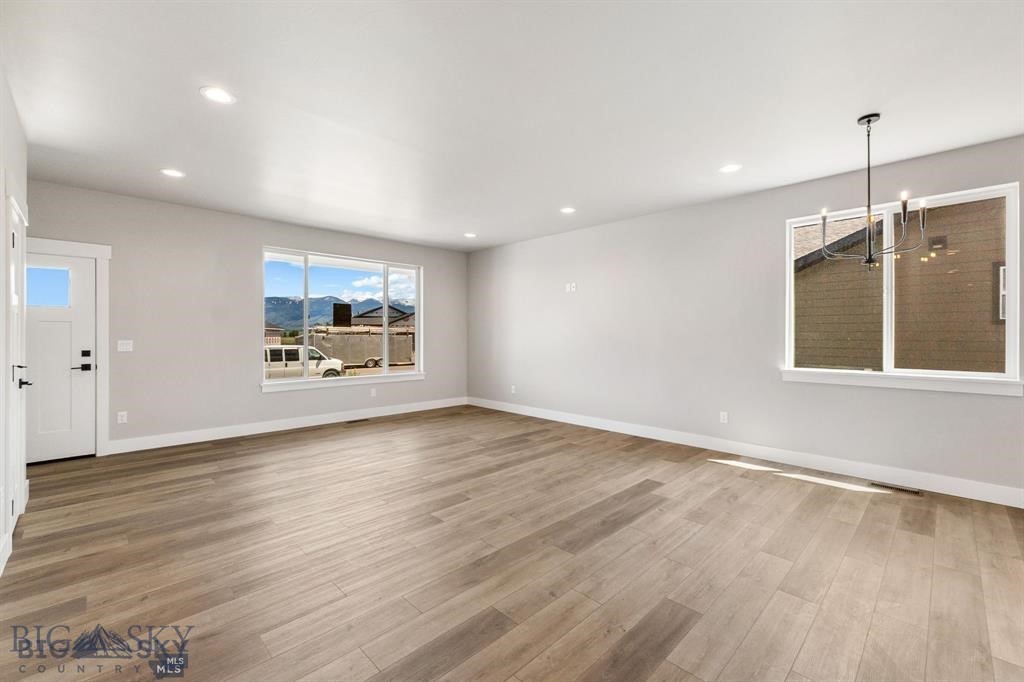 1105 Melissa Way