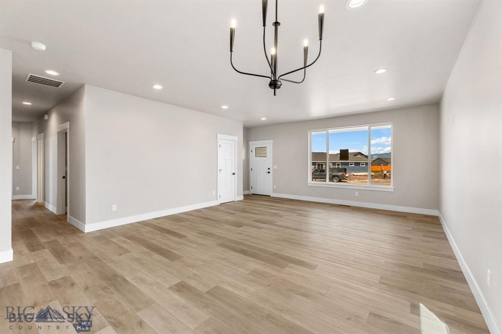 1105 Melissa Way