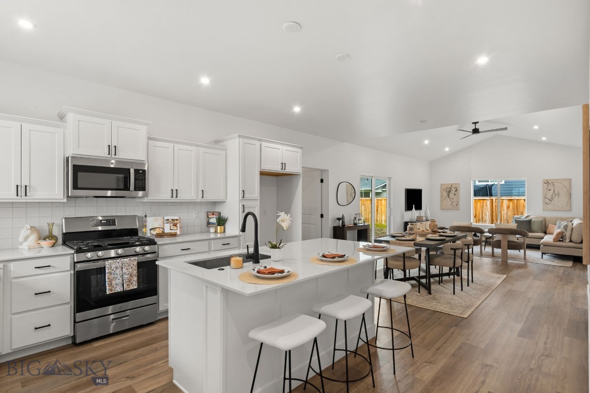 709 Spaniel Lane, Belgrade