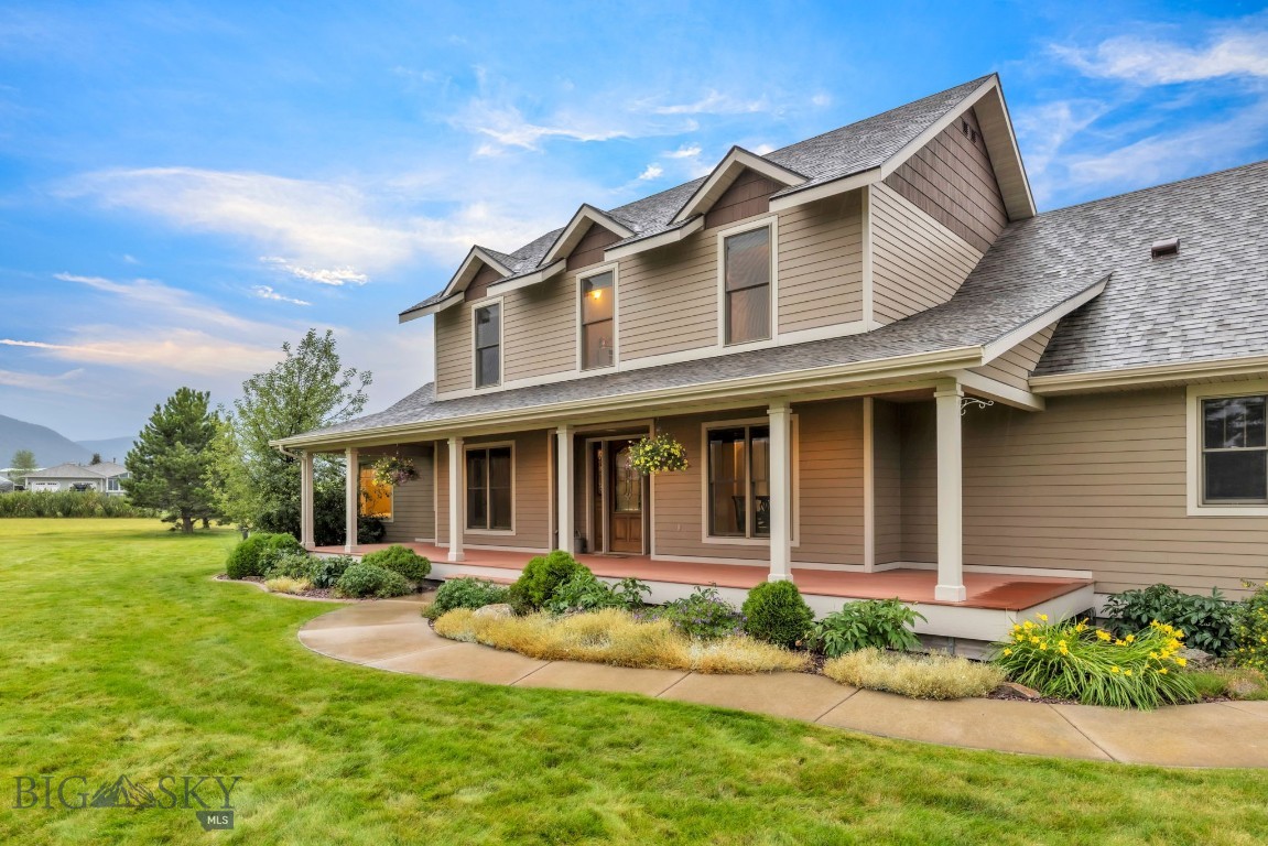 9835 Happy Acres W
