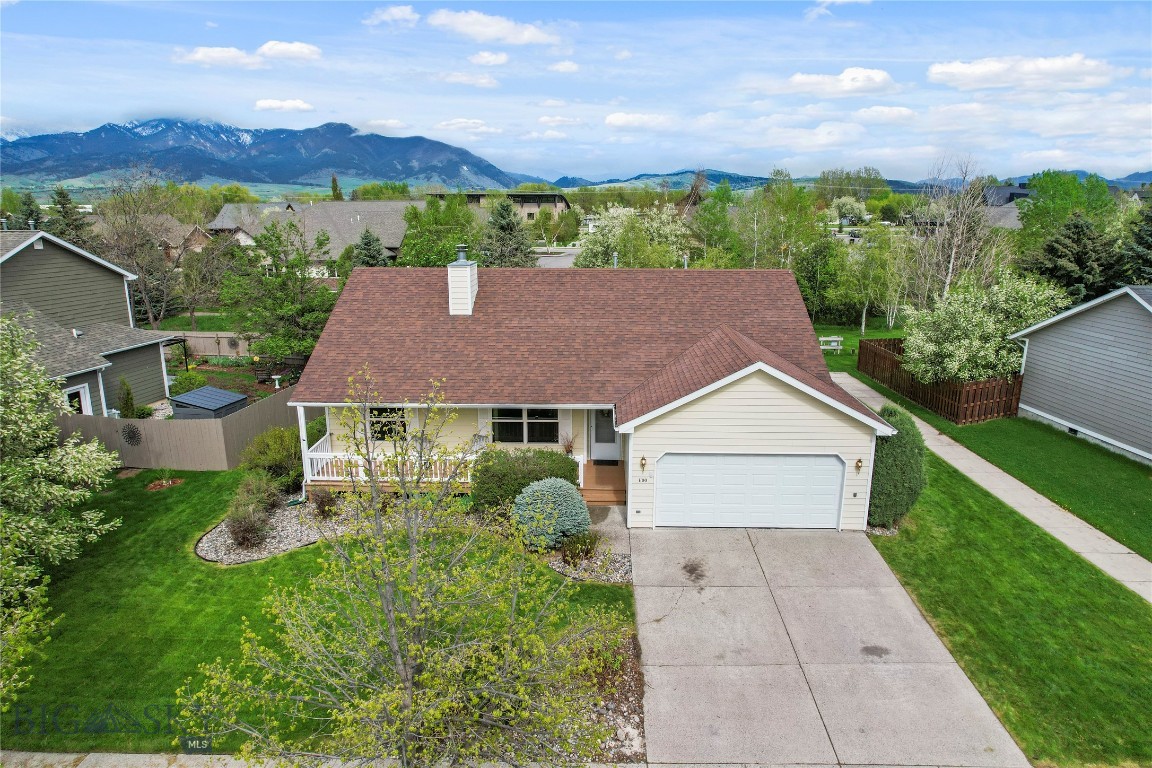 1100 Mountain Ash