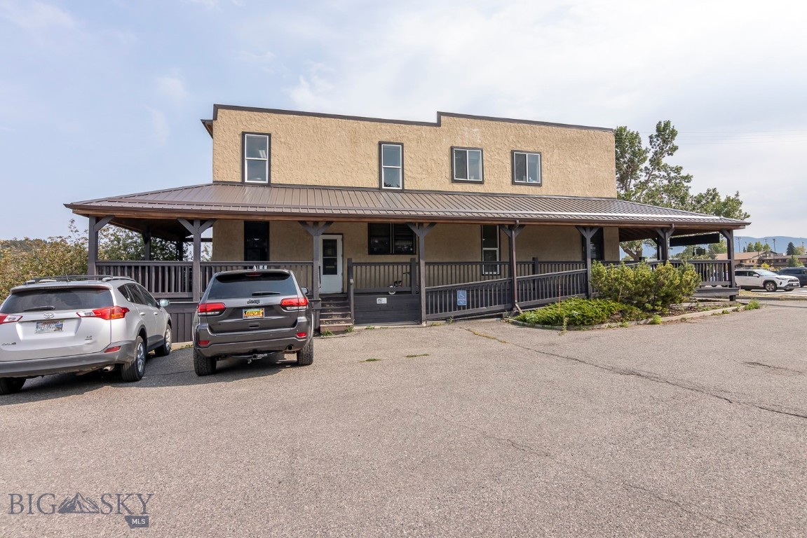 1315 E Main Street