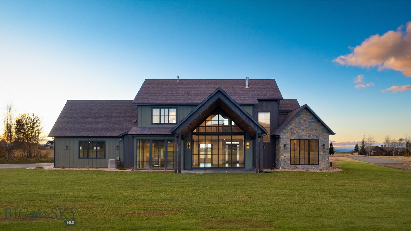 657 Hyalite View Drive