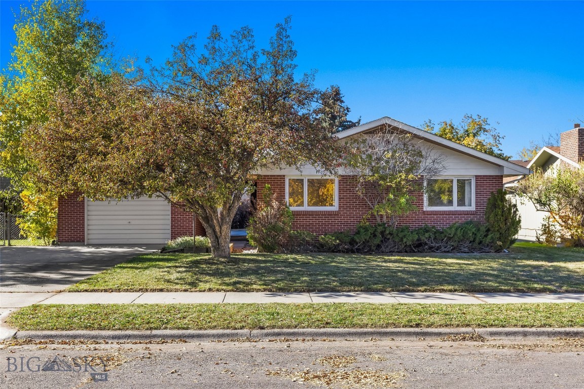 305 S 14th Avenue, Bozeman