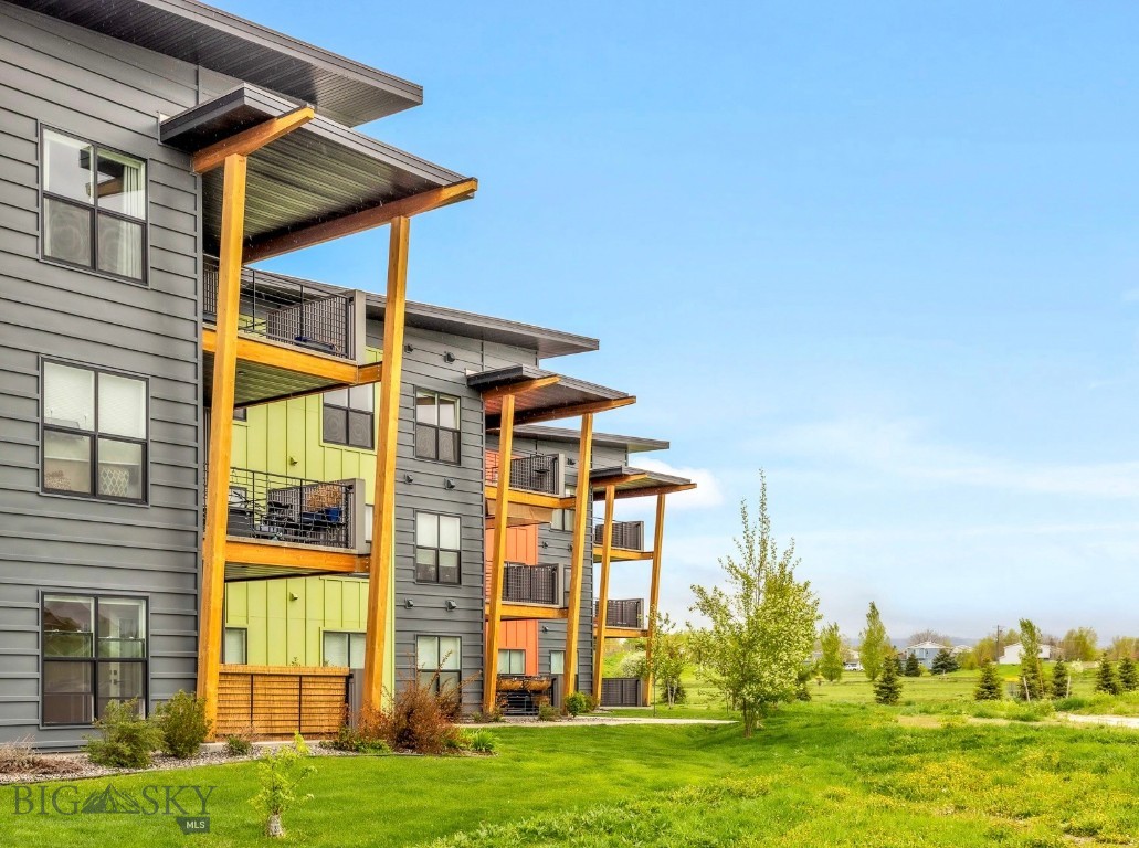 2440 Tschache Lane 204