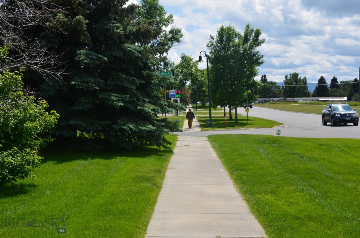 682 S Ferguson Avenue S 6