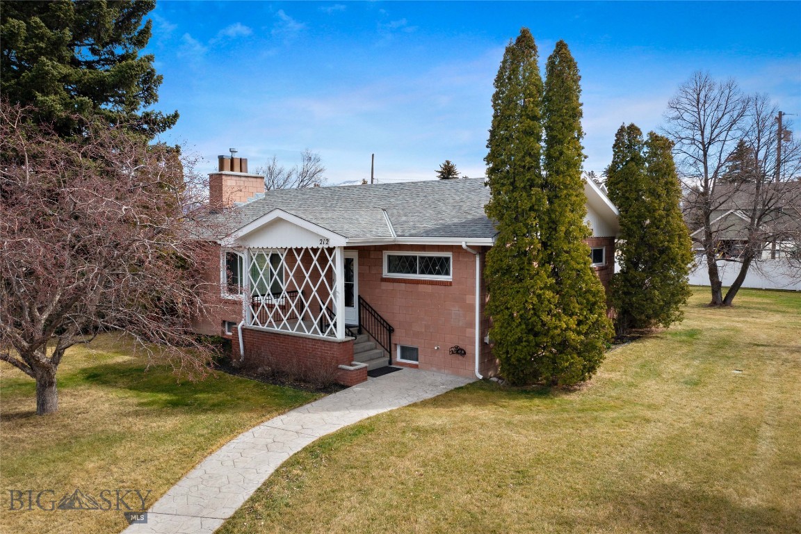 212 N Broadway Street, Belgrade