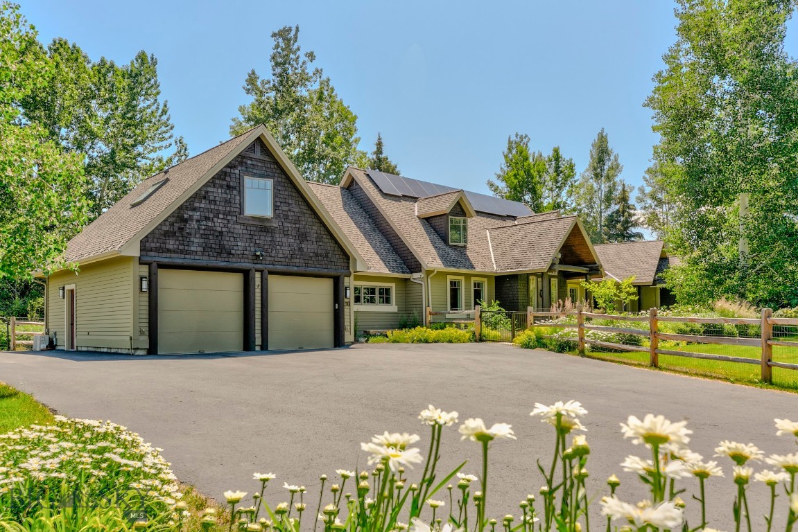 30 Gardner Park