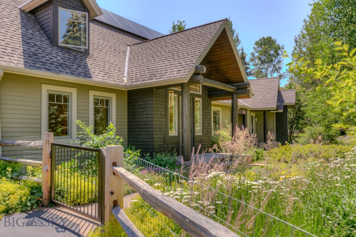 30 Gardner Park