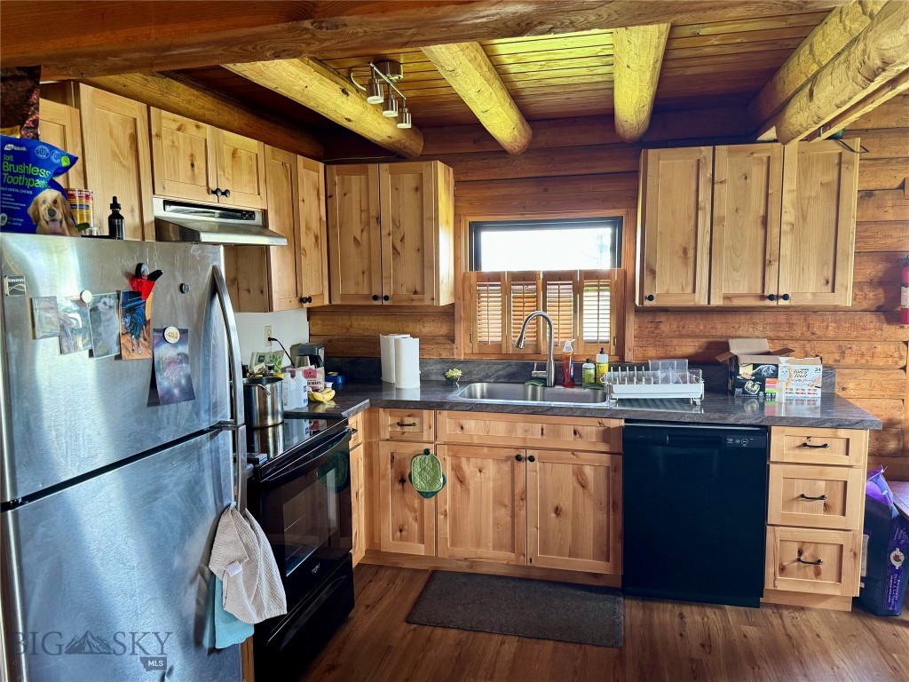 1075 Bulltail Road