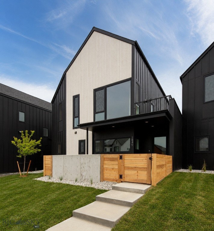2848 S 28th Ave