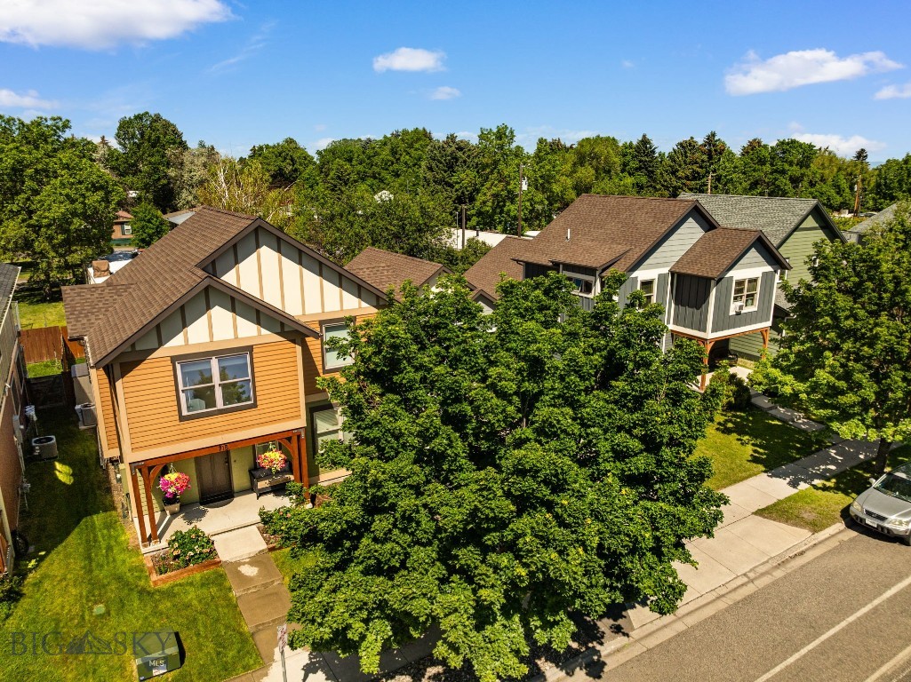 715 N 15th Avenue