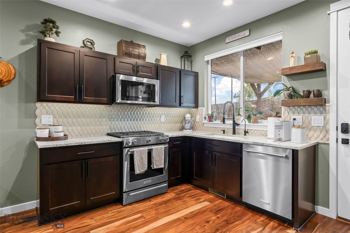 4448 Shadowglen Drive