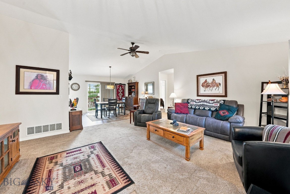 323 W River Rock Road