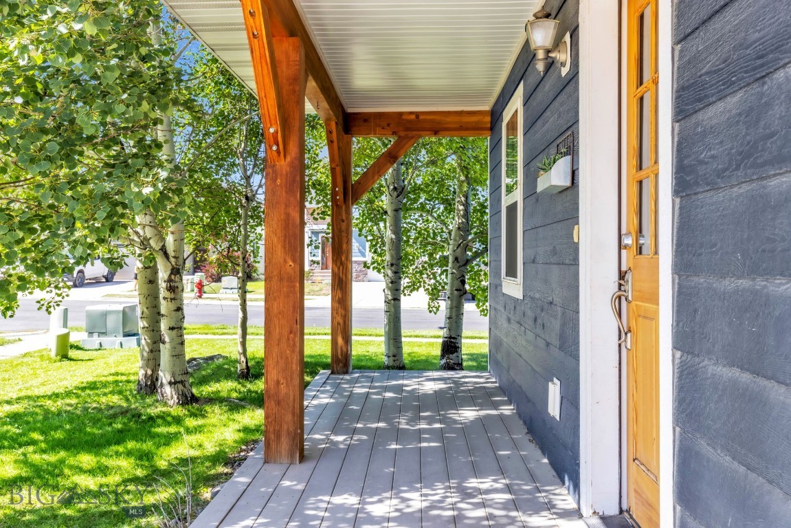 2789 Hedgerow Court