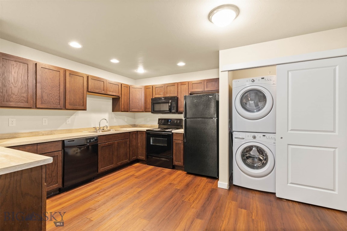 2232 Baxter Lane 1-12