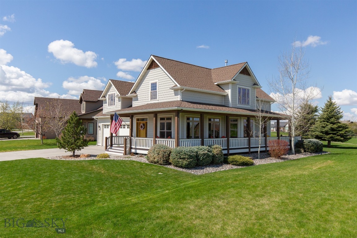 423 Parklands Trail