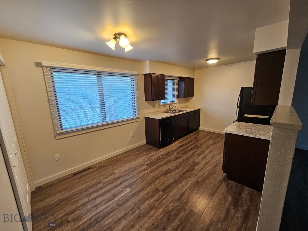 402 & 404 N 19th Avenue