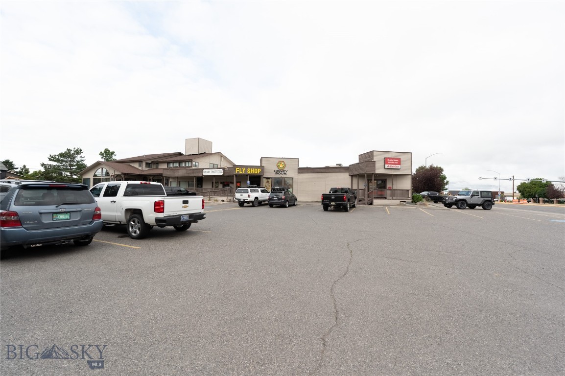 1716 W Main Street 4