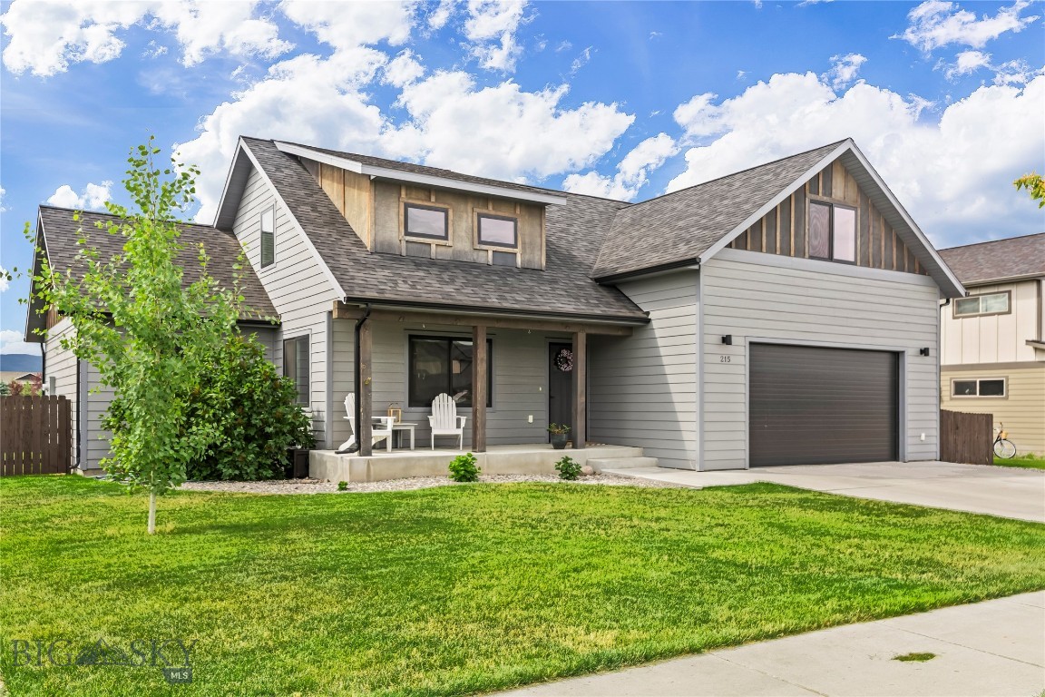 215 Snowy Owl Trail