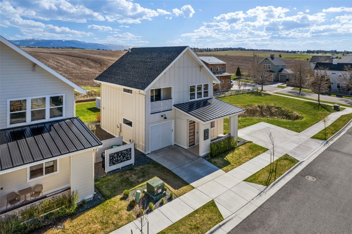 1952 Little Cottage Lane