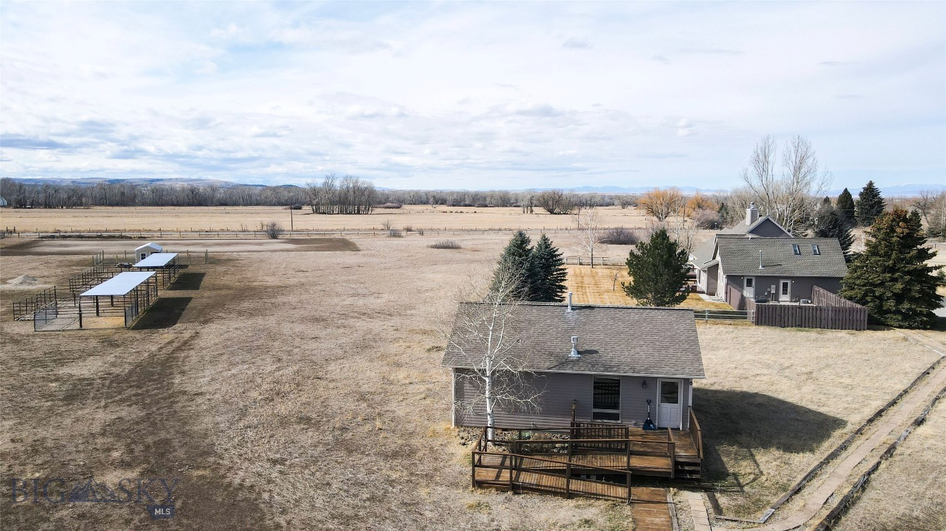 3550 Boulder Boulevard