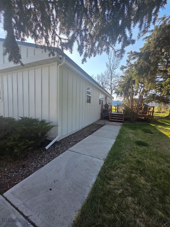 7340 Fowler Lane