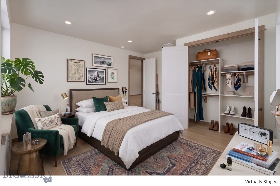 2607 Fremont Street