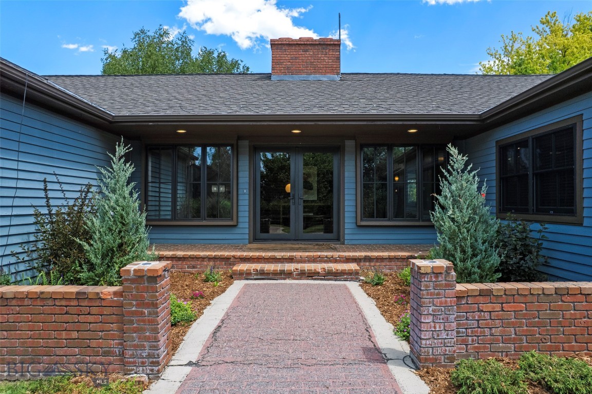 104 Heritage Drive