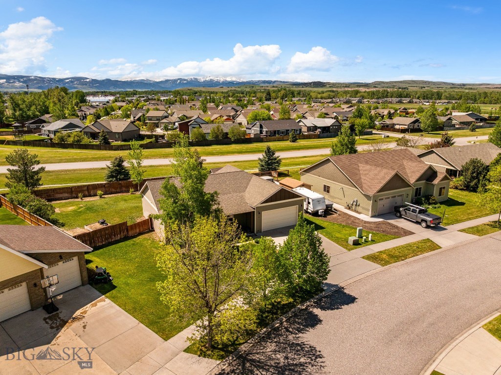 70 Cedar Wood Circle