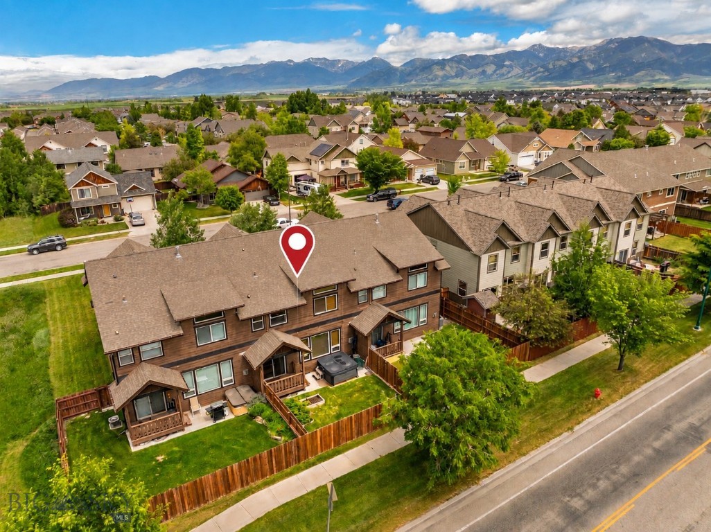 4716 Shadowglen Drive, Unit B B
