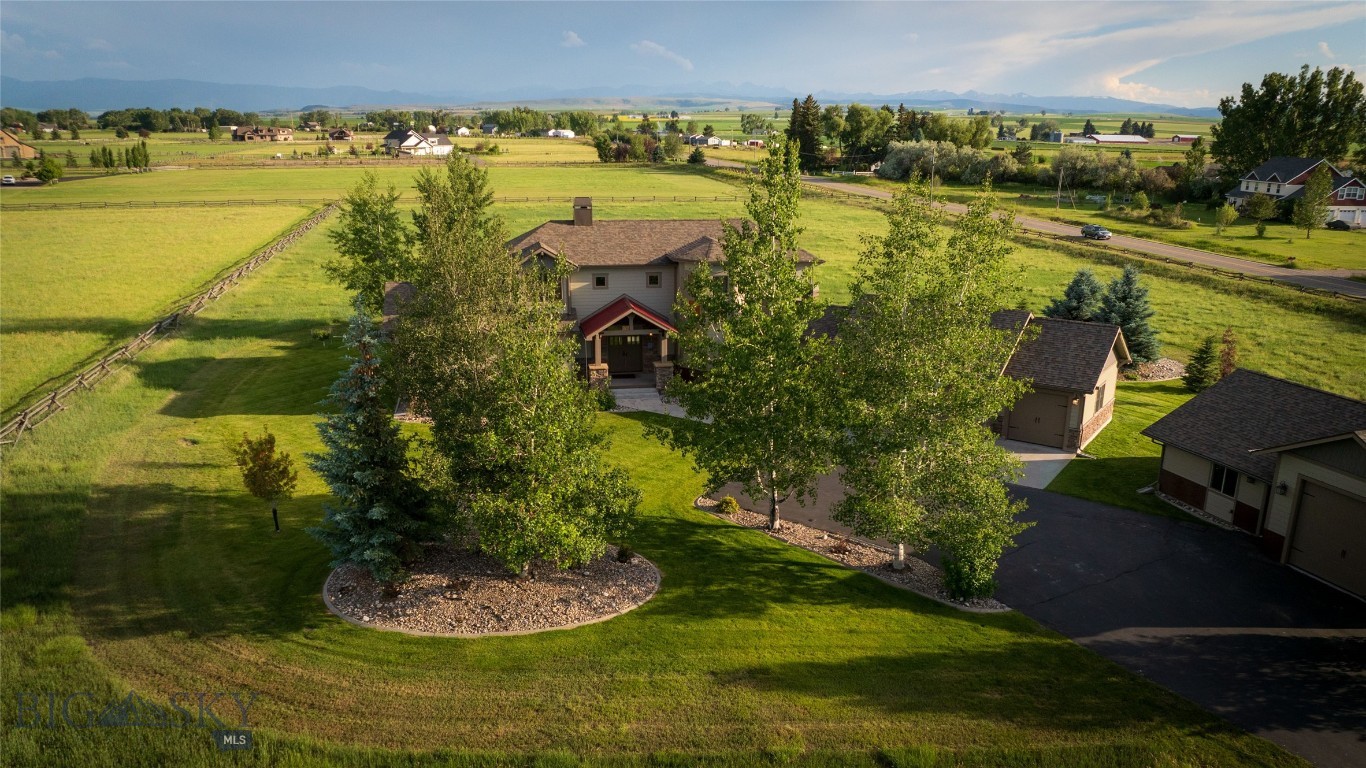 40 Wapiti Way