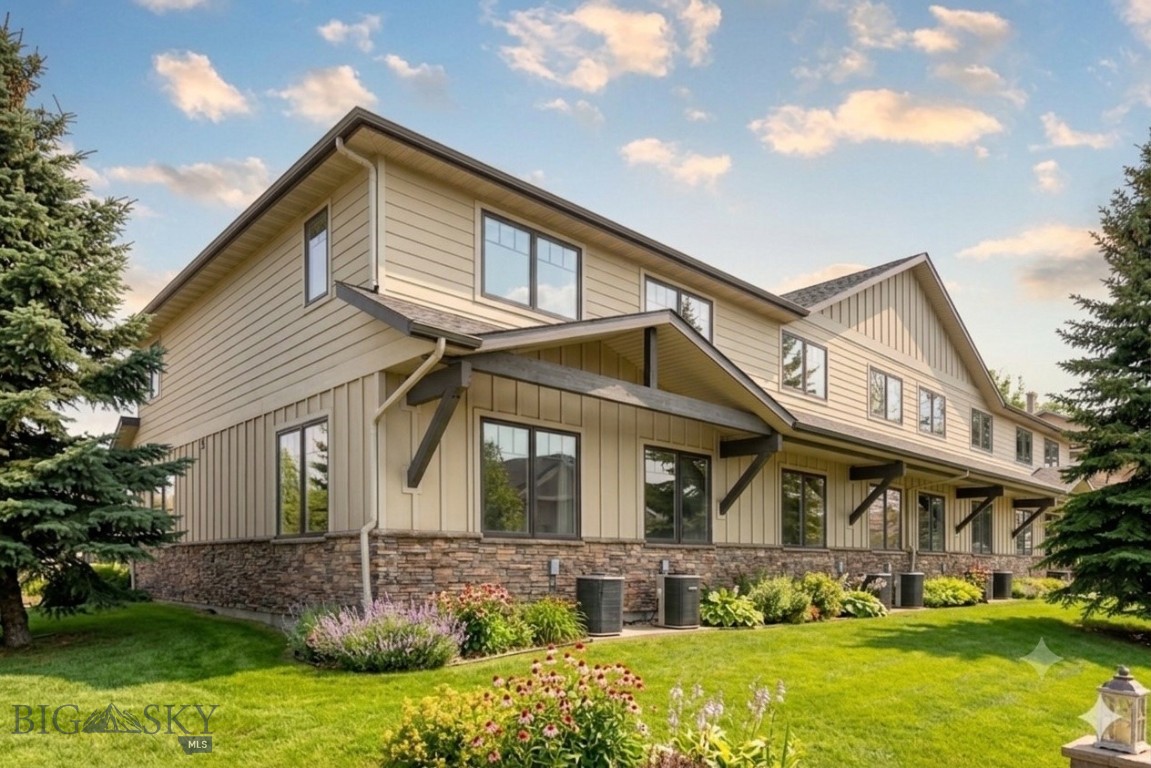 2115 Durston Road 13
