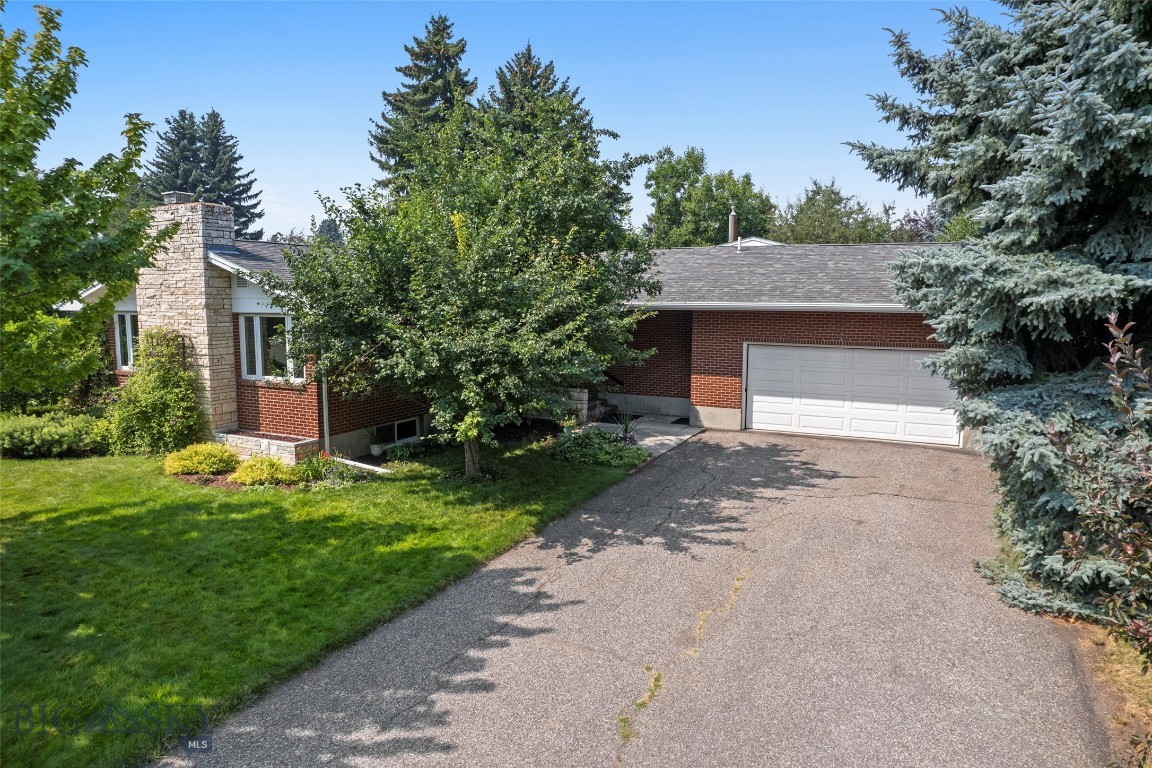 803 N 17th Avenue