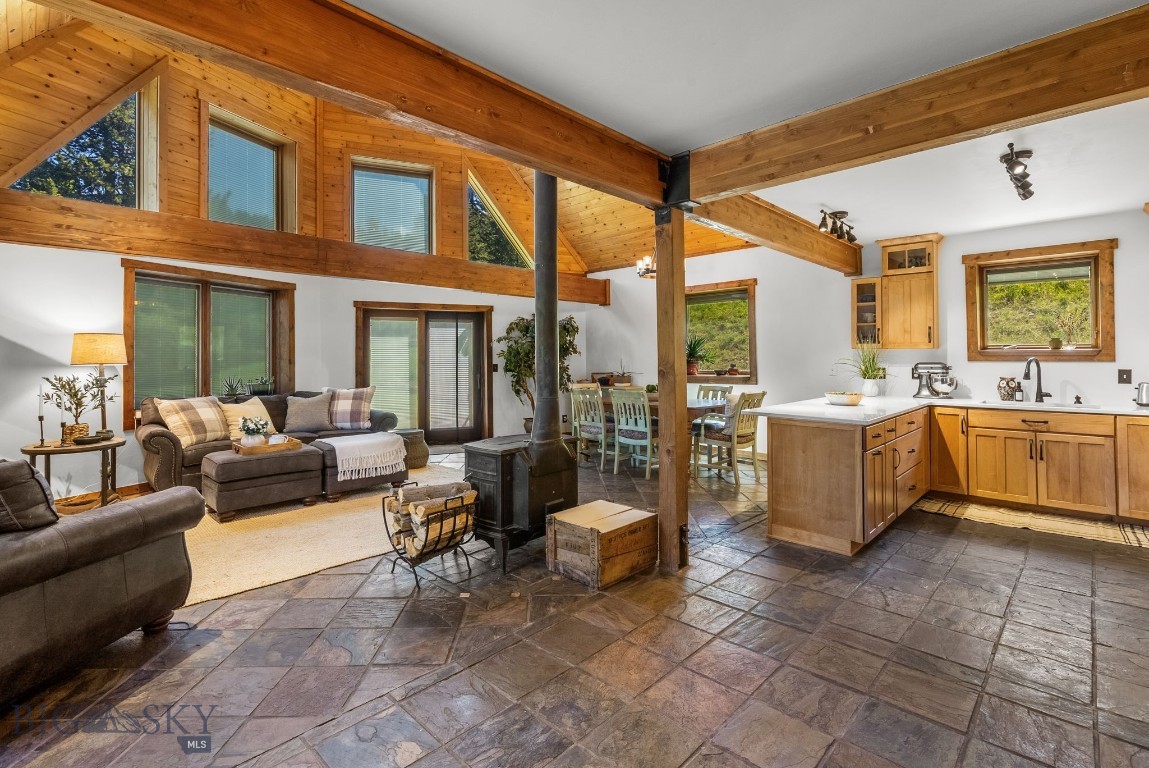 3395 Trail Creek Road