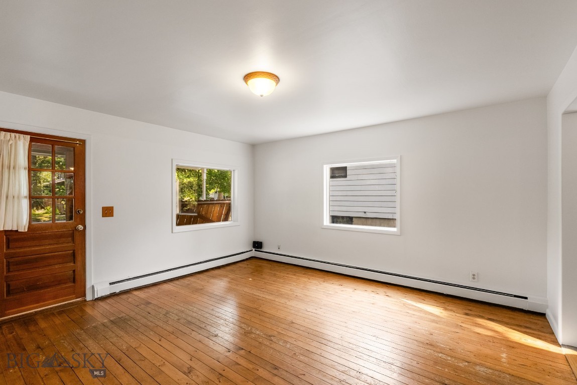 209 S 7th Avenue