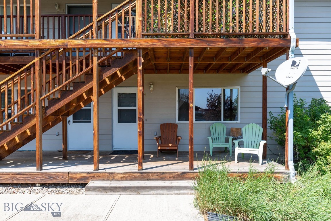 111 S Yellowstone Avenue 4