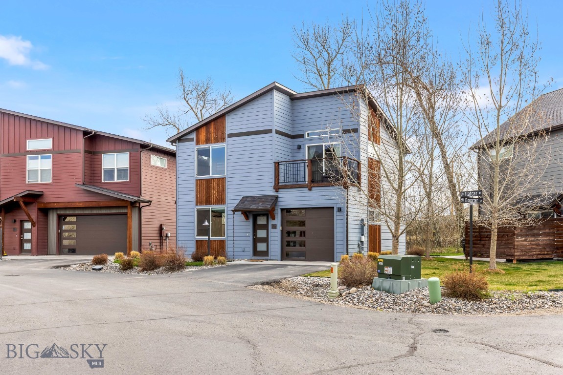 44 Flatcar Court